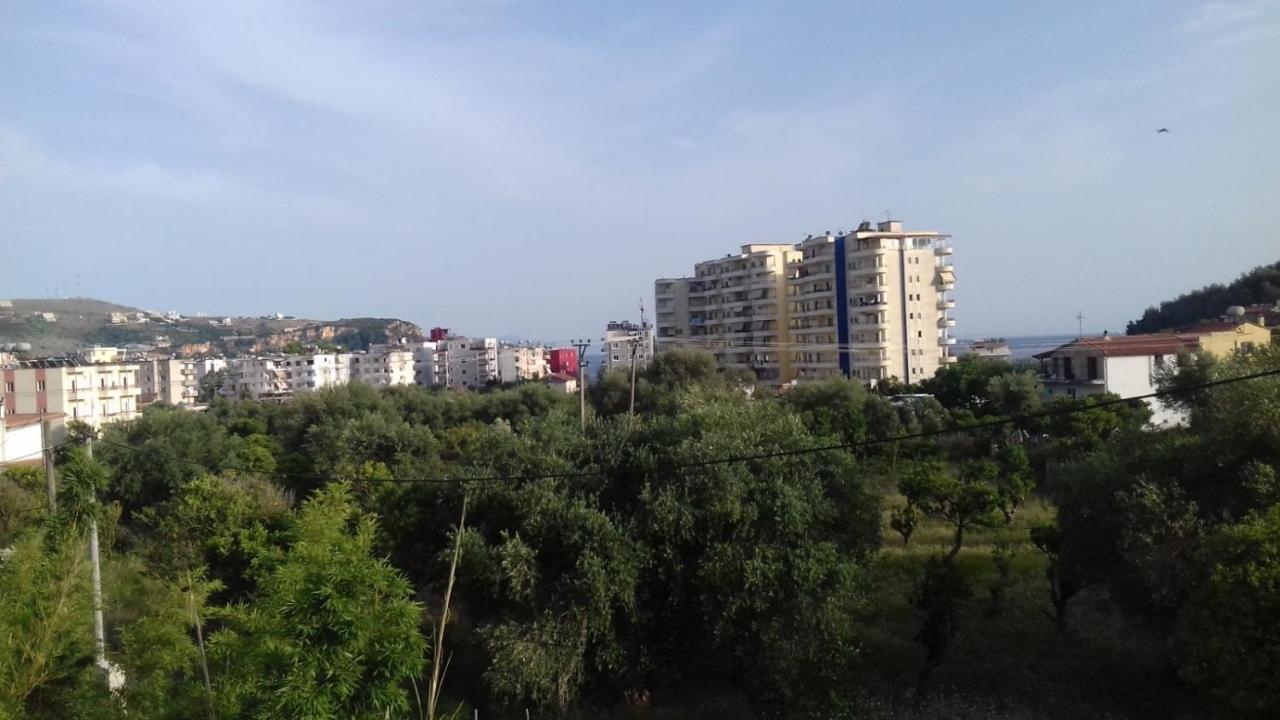 Gezos Apartment Химара Экстерьер фото